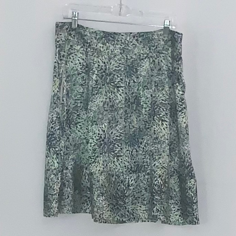 Apostrophe Satin Pleated Skirt